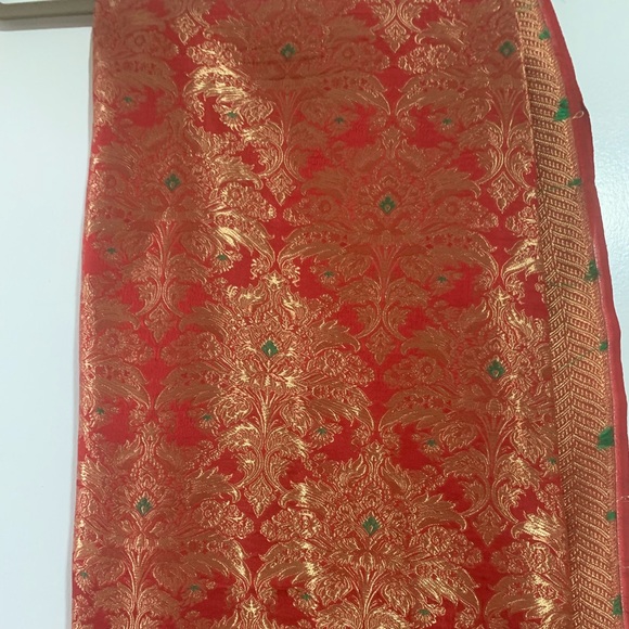 Scarf; beautiful shawl - Picture 1 of 3